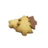 Biscuits forme sapins à la vanille et à la fève tonka nappés de chocolat au lait Belledonne - 2 kg