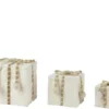Boîte cadeau en fausse fourrure blanche moyen modèle - 16 x 16 x 16 cm