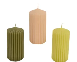 Bougie pilier en paraffine rayée colorée - Ø 6 x H 12 cm