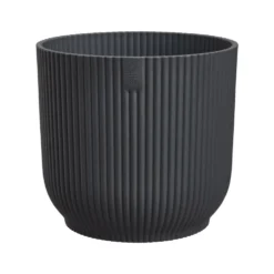 Cache-pot vibes fold coloris noir en plastique recyclé Elho - Ø 18 cm