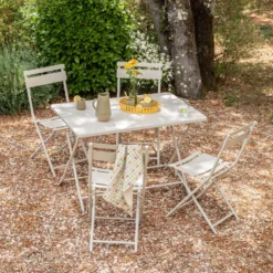 Chaise de jardin pliante Clivia coloris beige en acier - 50,5 x 42 x 84 cm