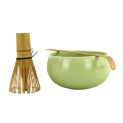 Coffret à thé matcha vert - les 4 pièces