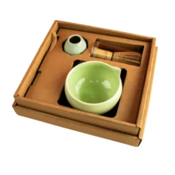 Coffret à thé matcha vert - les 4 pièces