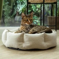 Corbeille pour chat en tissu vert Scruffs Eco Eden - 45 cm