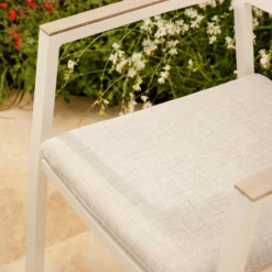 Fauteuil Calla coloris blanc en aluminium - 58,5 x 55,5 x 90 cm
