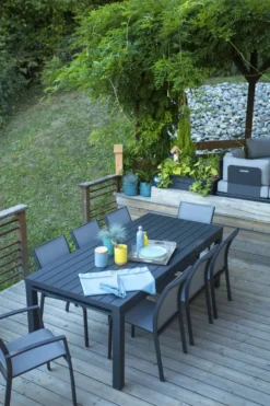 Fauteuil de jardin coloris gris en aluminium et textilène Carlina - 63 x 56 x 86,5 cm