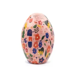 Grand œuf de Pâques en métal décor printanier avec gâteaux bio Biscuiterie de Provence - 240 g