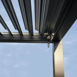 Pergola bioclimatique en aluminium noir Green Outside Event - 4 x 3 m