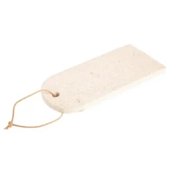 Planche à découper Terrazo beige avec cordelette en cuir 33x15 cm