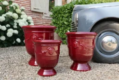 Pot sur pied en terre émaillée coloris cerise Les Poteries d'Albi Pied Guirlande - Ø 40 x H 46 cm