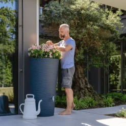 Réservoir d’eau gris graphite avec bac à plante Graf Natura – 210 L