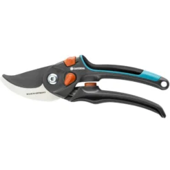 Sécateur ergonomique ouverture ajustable spécial bois vert