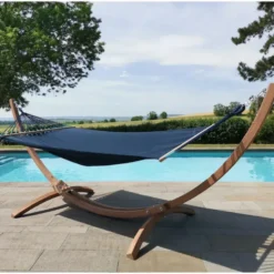 Set support et hamac EsKapade coloris bleu marine en bois et polypropylène certifié FSC® Jobek Hamacs - 323 x 125 x 128 cm