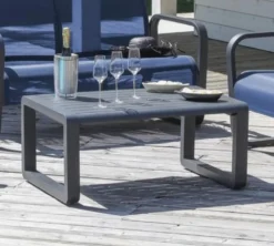 Table basse Quenza II coloris gris anthracite en aluminium - 90 x 60 x 41 cm
